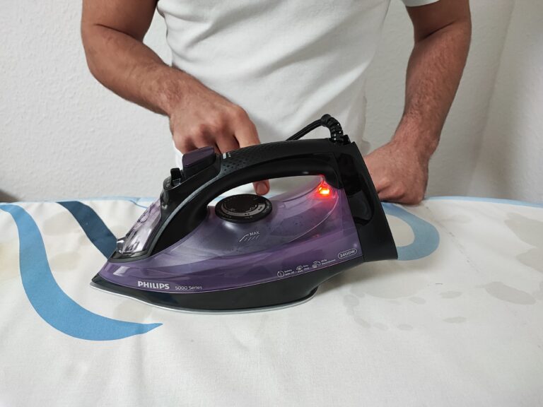Philips Series 5000 Dampfbügeleisen beidienung
